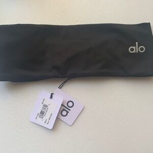 Alo Black Headband NWT